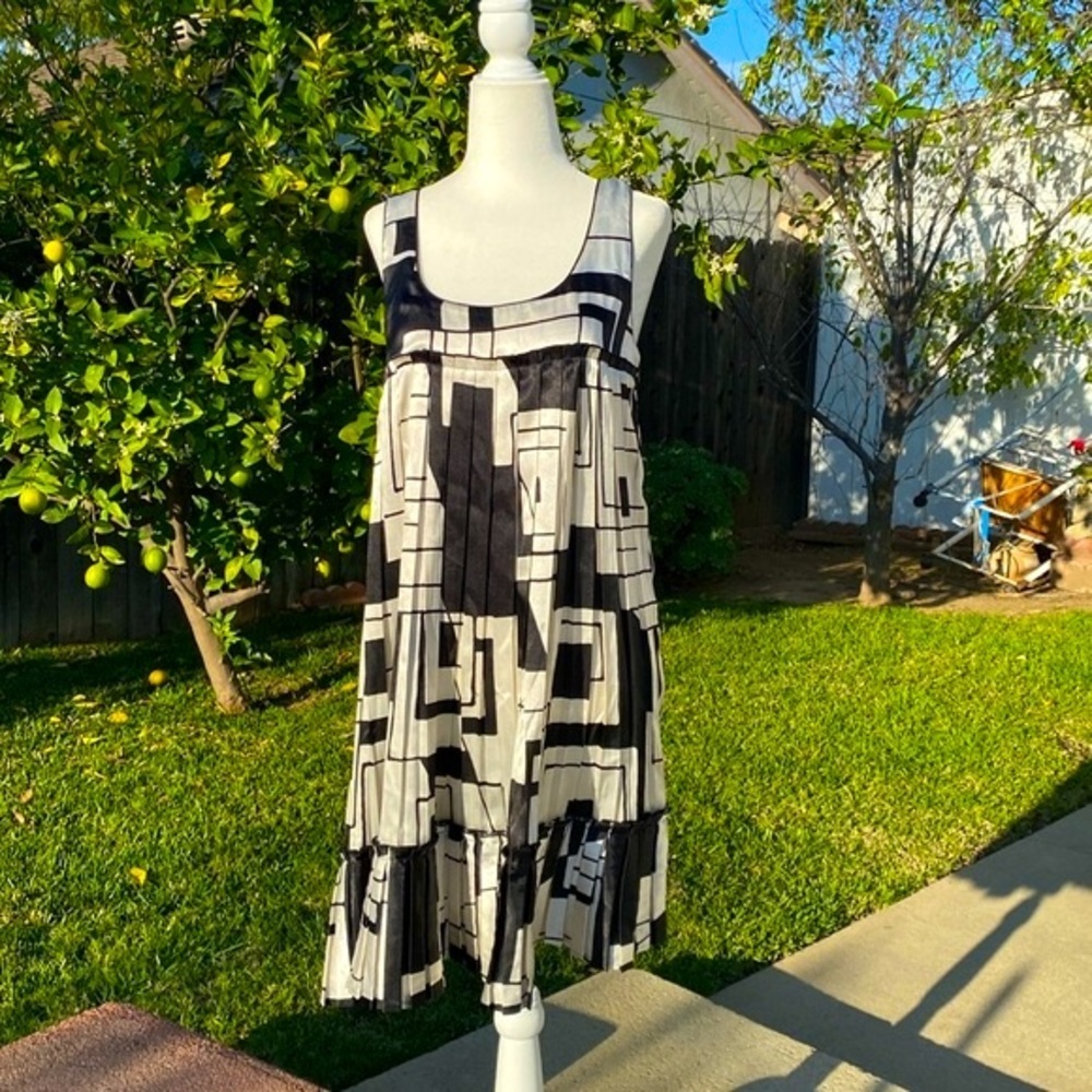 EYESHADOW BLACK WHITE MINI DRESS BRAT GIRL SUMMER Sleeveless Empire Wai…